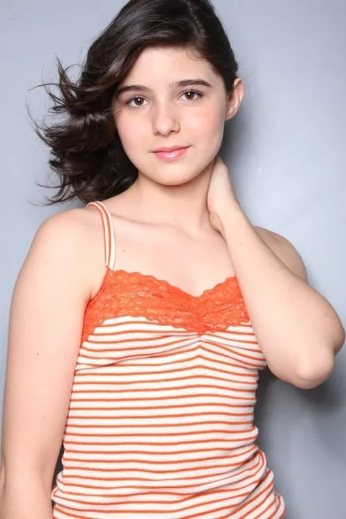 Raquel Bonfante interpretando a Clarice (young)