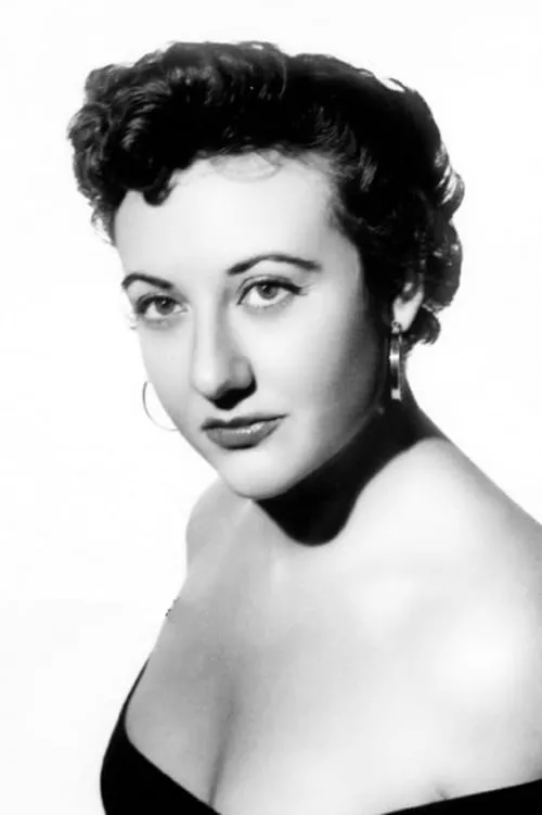 Raquel Daina interpretando a Estrella