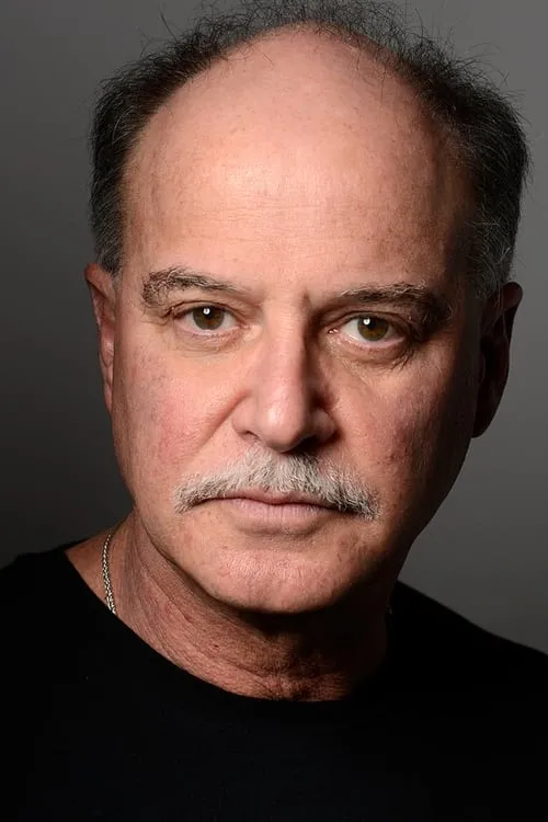 Jodie Sweetin ha trabajado con Ray Cecire en 1 ocasiones