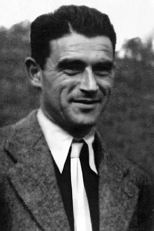 Paul-Émile Victor ha trabajado con Raymond Latarjet en 1 ocasiones