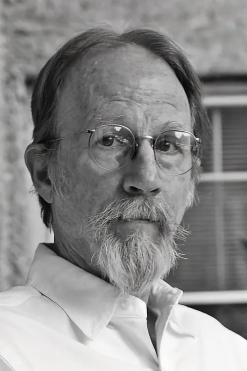 Nick Searcy ha trabajado con Raynor Scheine en 3 ocasiones