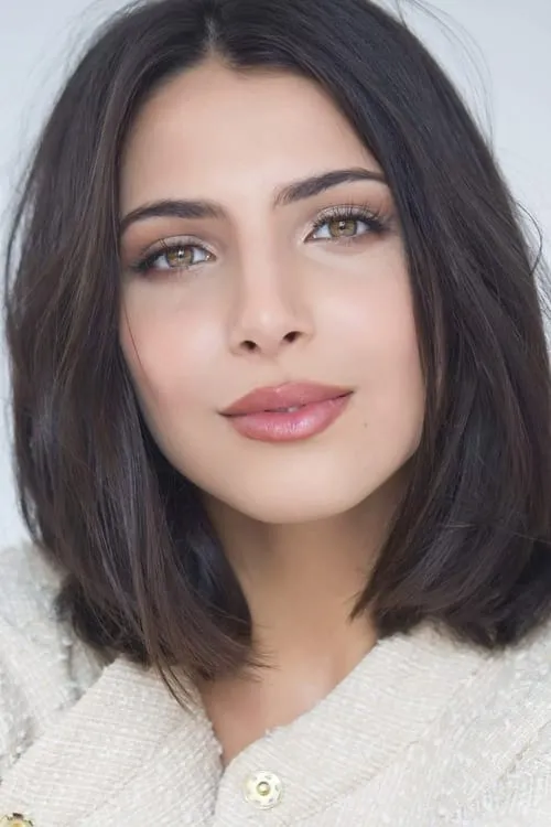 Rayssa Bratillieri interpretando a Júlia