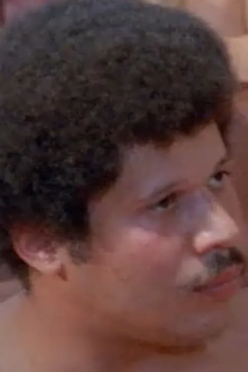 John Adams ha trabajado con Reggie Gunn en 1 ocasiones