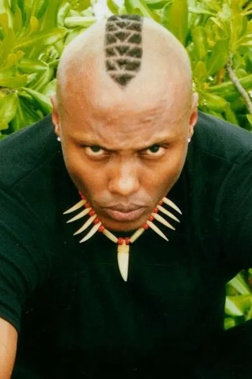 Jon Beshara ha trabajado con Reggie Pierre en 1 ocasiones