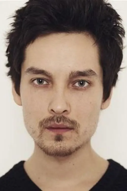 Renat Shuteev — personaje: Arthur