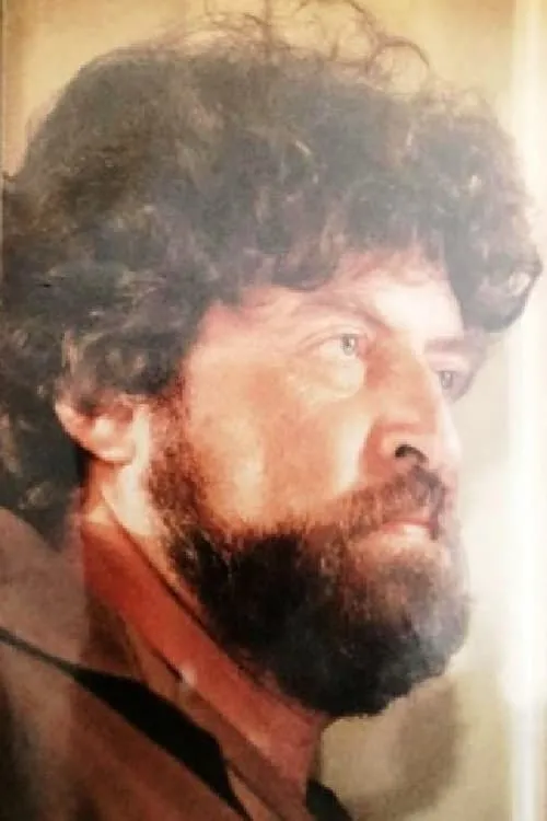 René Cardona Jr. interpretando a 