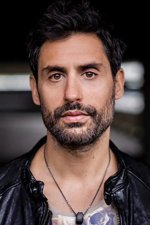 René Ifrah interpretando a Zaid Ben Yakin