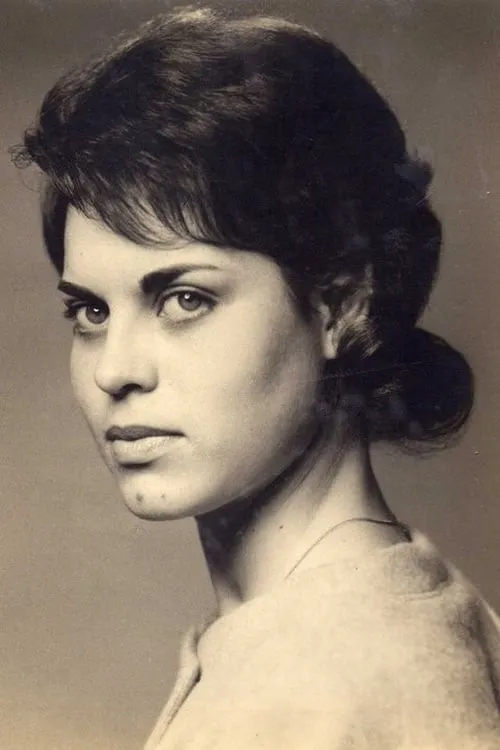 Cinira Camargo ha trabajado con Renée Casemart en 1 ocasiones