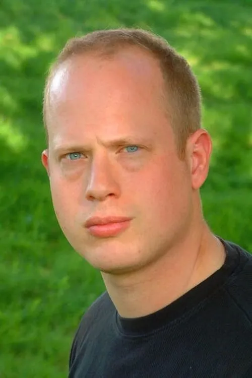 Rosemberg Salgado ha trabajado con Rhett Willman en 2 ocasiones