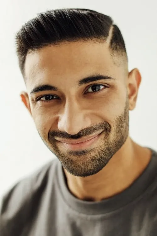 Matt Pavich ha trabajado con Rhys Athayde en 1 ocasiones