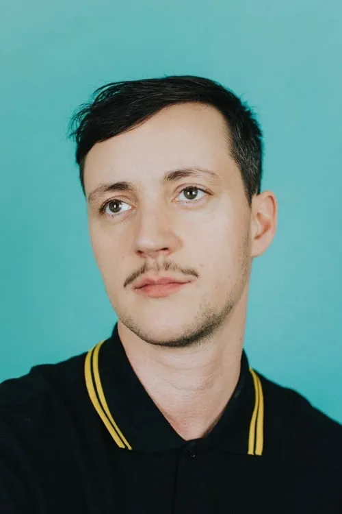 Todd Hughes ha trabajado con Rhys Ernst en 1 ocasiones