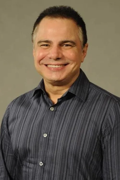 Ricardo Linhares — personaje: Self