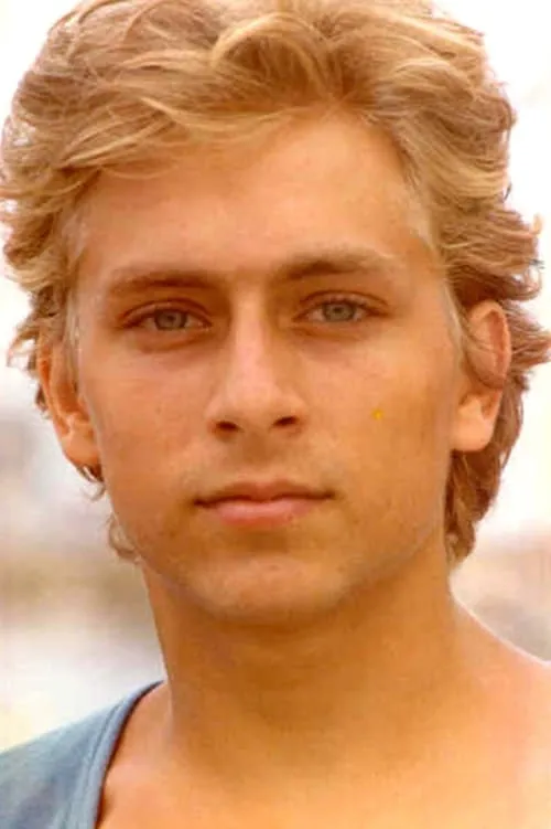 Julian Voloshin ha trabajado con Riccardo Rainieri en 1 ocasiones