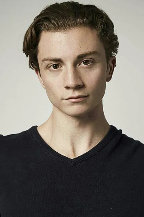 Tug Coker ha trabajado con Richard Ellis en 1 ocasiones