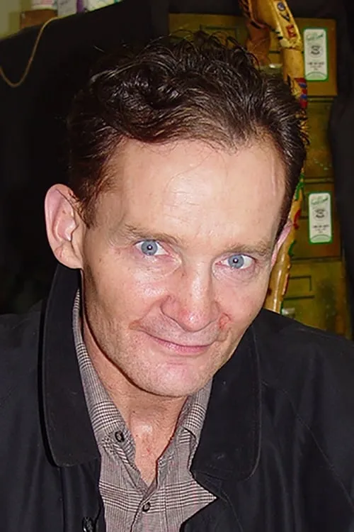 Frank Holliday ha trabajado con Richard Hambleton en 1 ocasiones