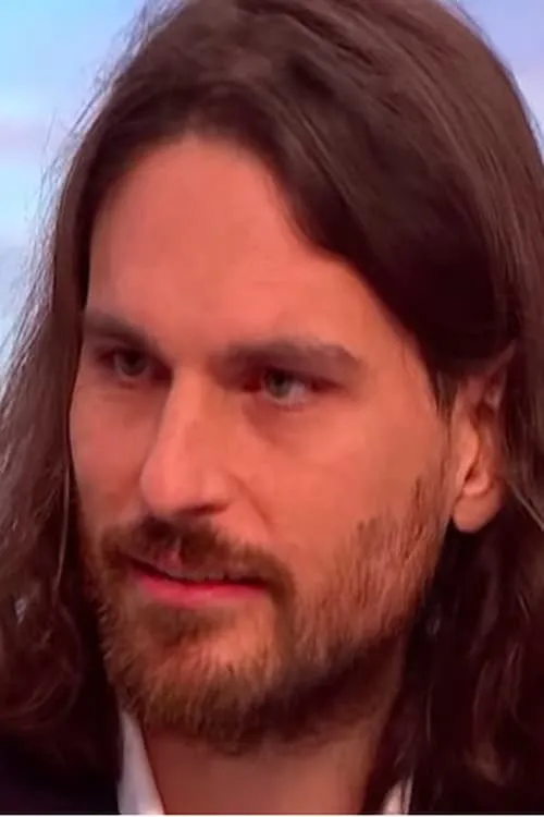 Amelia Bennett ha trabajado con Richard La Ruina en 1 ocasiones