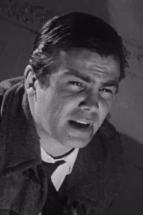 Phillip Crosby ha trabajado con Richard Sinatra en 2 ocasiones