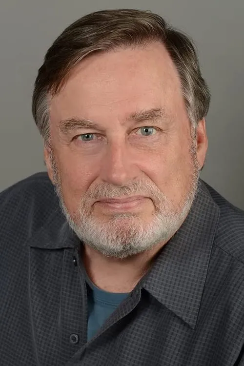 Richmond Hoxie interpretando a Sorensen