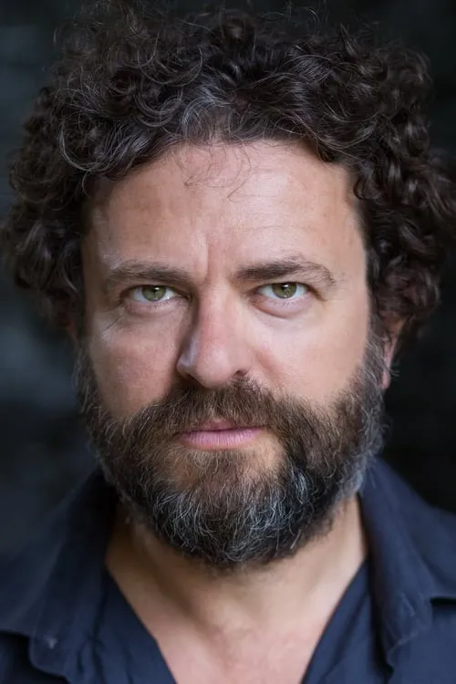 Rick Bacon — personaje: Gerry Spiller