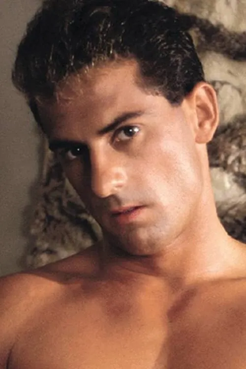 Rick Coleman interpretando a