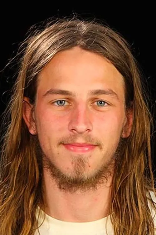 Derek Burdette ha trabajado con Riley Hawk en 2 ocasiones