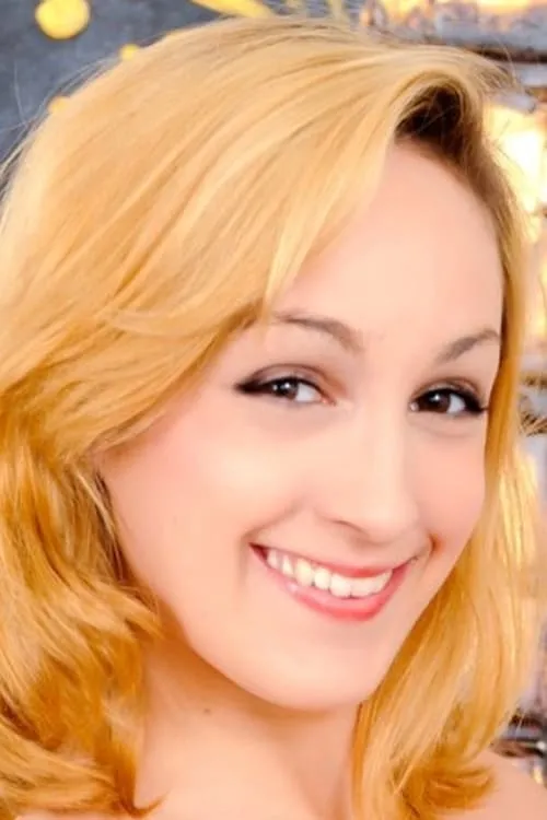 Riley Madison interpretando a