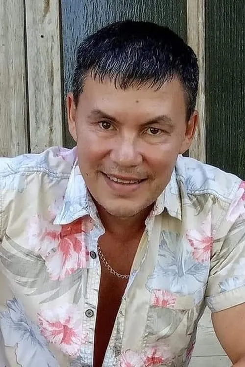 Rinat Khairullin interpretando a Batu Khan