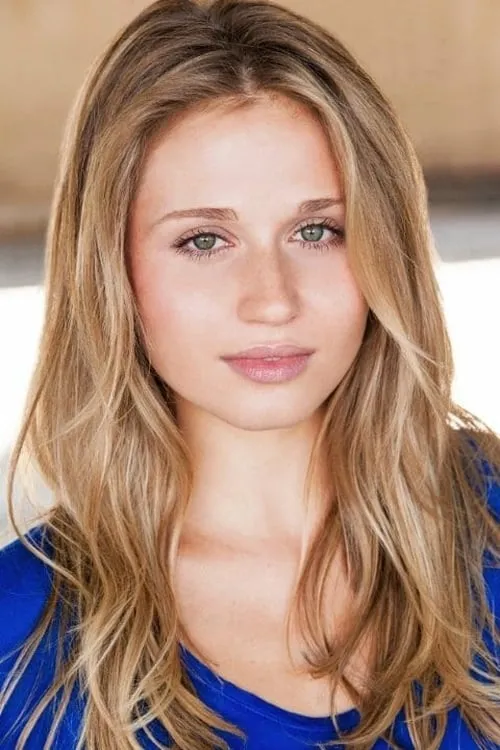 Rita Volk interpretando a Heather
