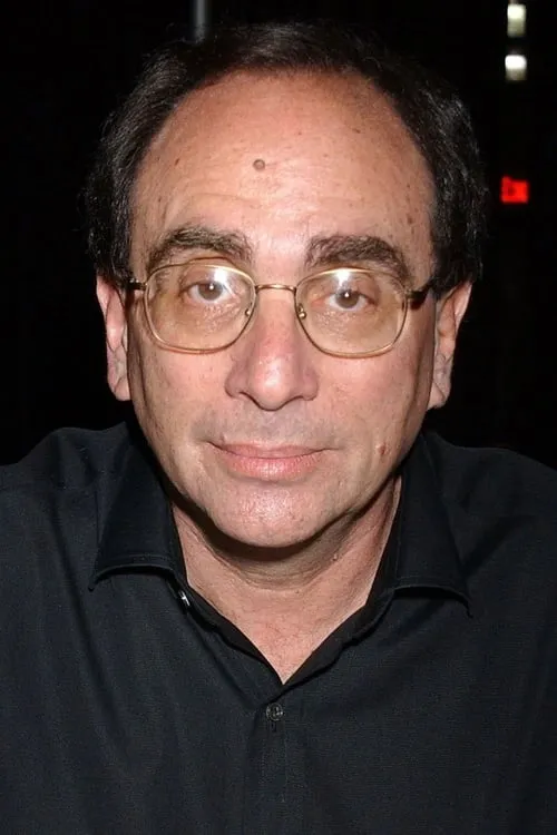 R.L. Stine interpretando a 