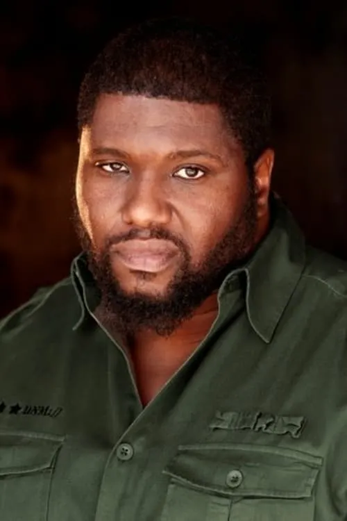 Robert Crayton interpretando a Johnny Jones