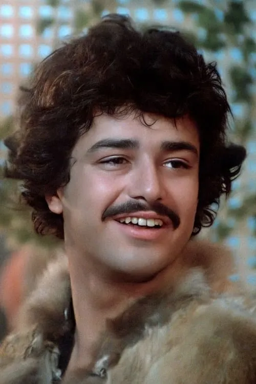 Claude Petit ha trabajado con Robert de Laroche en 2 ocasiones