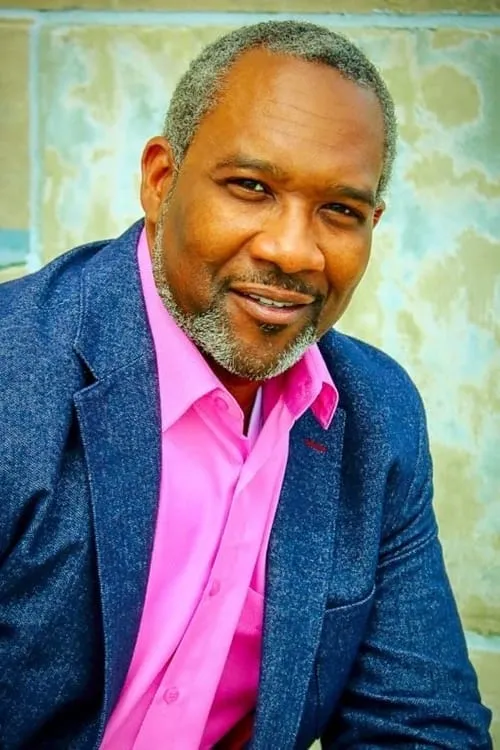 Caleb T. Thomas ha trabajado con Robert Diago DoQui en 1 ocasiones