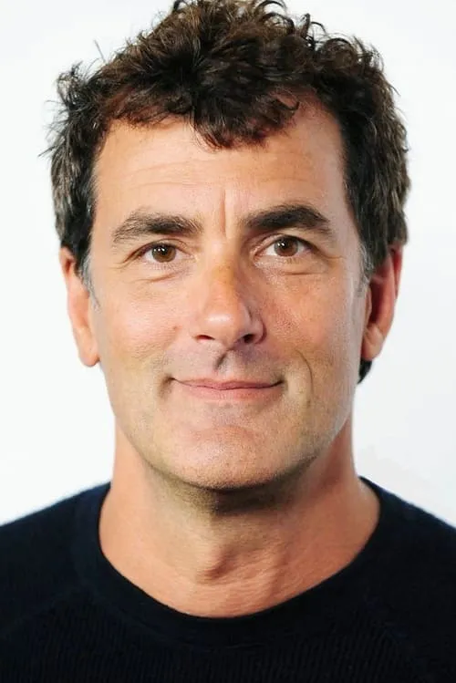 Robert Mailhouse interpretando a Ben Grant