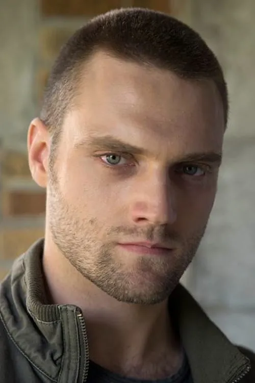 Dan Spector ha trabajado con Robert Montcalm en 1 ocasiones