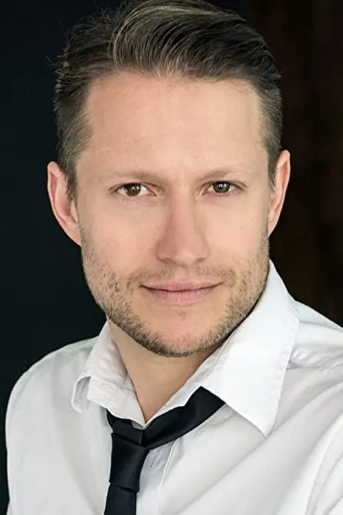 Alexis Quednau ha trabajado con Robert Salvador en 1 ocasiones