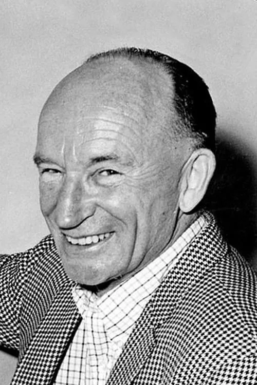 Phil Chambers ha trabajado con Robert Stevenson en 3 ocasiones