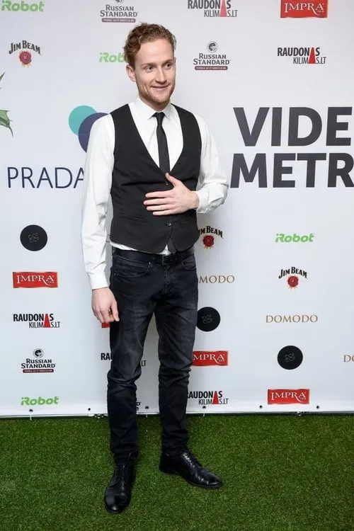 Darius Petkevicius ha trabajado con Robertas Lenartavičius en 1 ocasiones