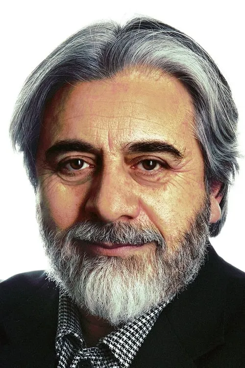 Roberto Poblete interpretando a Braulio