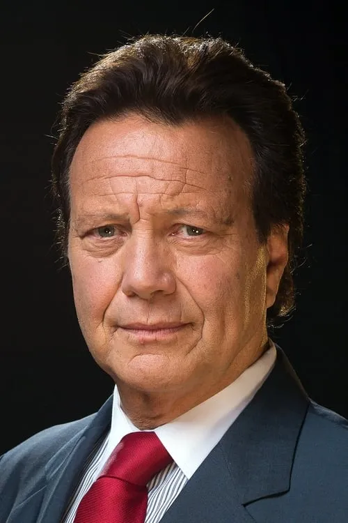 Roberto Vander — personaje: Ariel Piamonte