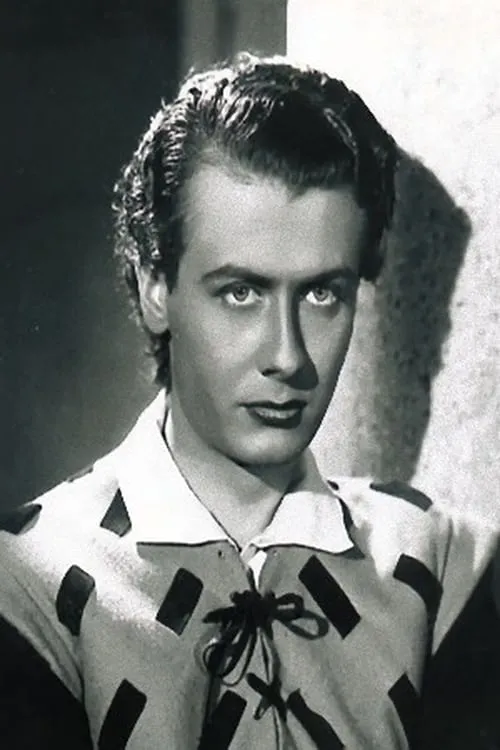 Nuto Navarrini ha trabajado con Roberto Villa en 1 ocasiones