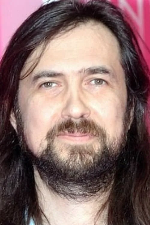 Nicolas Godin ha trabajado con Robin Coudert en 2 ocasiones