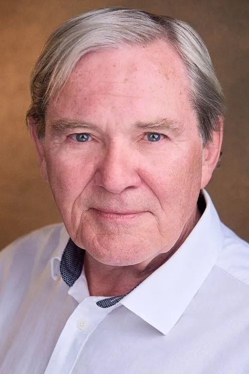 Julia Watson ha trabajado con Roger Alborough en 1 ocasiones