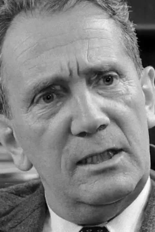 Jean-Louis Povéda ha trabajado con Roger Leenhardt en 1 ocasiones