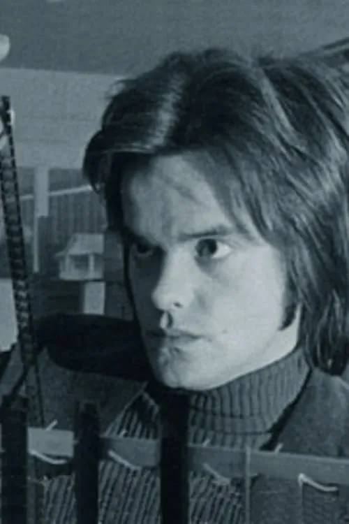 R. Eric Huxley ha trabajado con Roger Watkins en 1 ocasiones