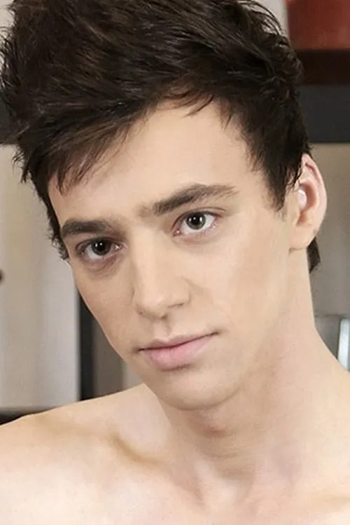 Rokas Zilina interpretando a (archive footage)