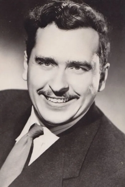 Lucie Mitchell ha trabajado con Rolland D'Amour en 3 ocasiones