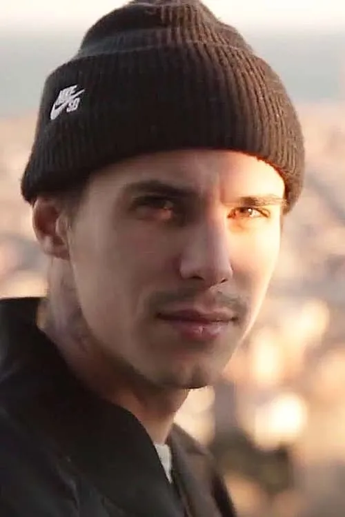 David Jakinda ha trabajado con Roman Lisivka en 1 ocasiones