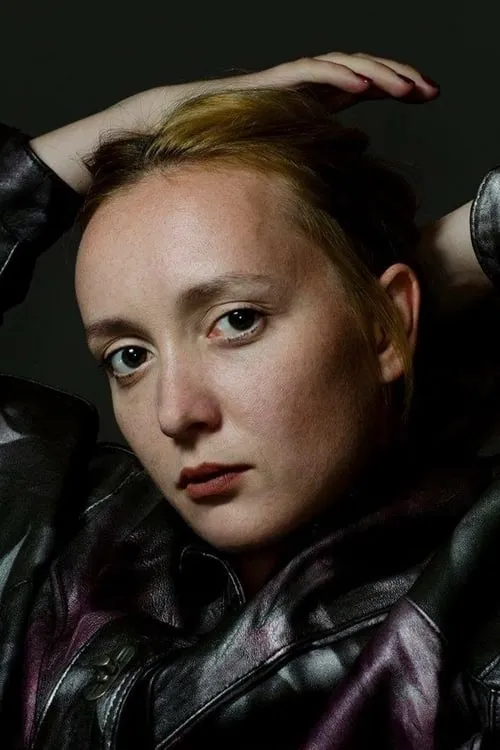 ???sta?t???? ?p?µp?? ha trabajado con Romanna Lobach en 1 ocasiones