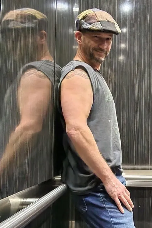 Regg Davidson ha trabajado con Ron Bregenzer en 1 ocasiones