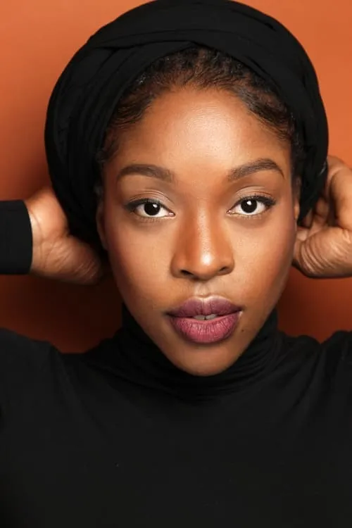 Ronkẹ Adékoluẹjo interpretando a 